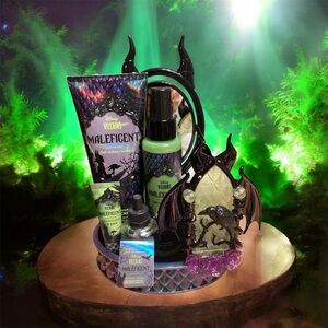 Bath & Body Works Disney Villians Maleficent 6 Pc. Body Care Set w/ Mirror Tray